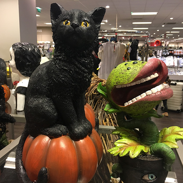 Cat and Carniverous Plant ornaments