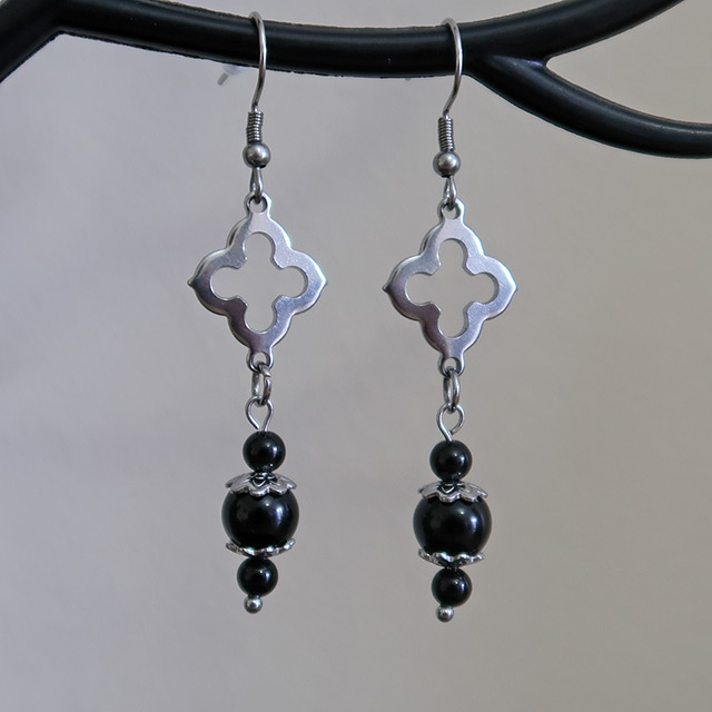 Church Earrings (Black Onyx)